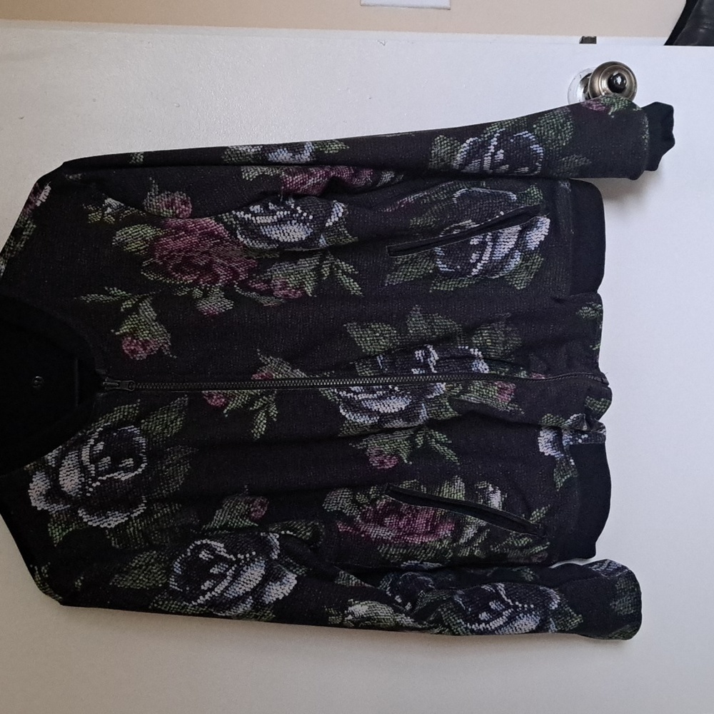 Lululemon  Garden Party Floral Bundle  Reversable Bomber, & Wunder Legging EUC